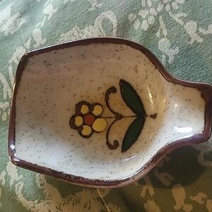 Otagiri pottery spoon rest